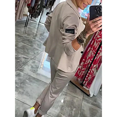 Women’s Casual Blazer & Pants Set (2-Piece Outfit)